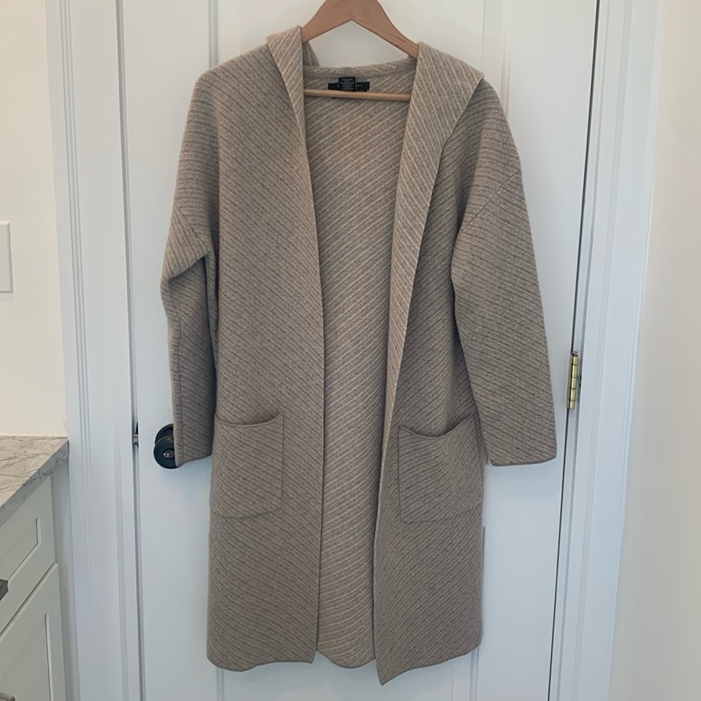 Tahari cashmere cardigan